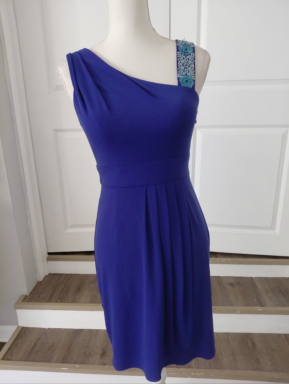 Decode 1.8 Embelished Beaded Turquoise Strap Royal Blue Midi Dress SZ Small EUC
